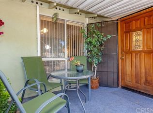 26707 Oak Crossing Rd UNIT B, Santa Clarita, CA 91321