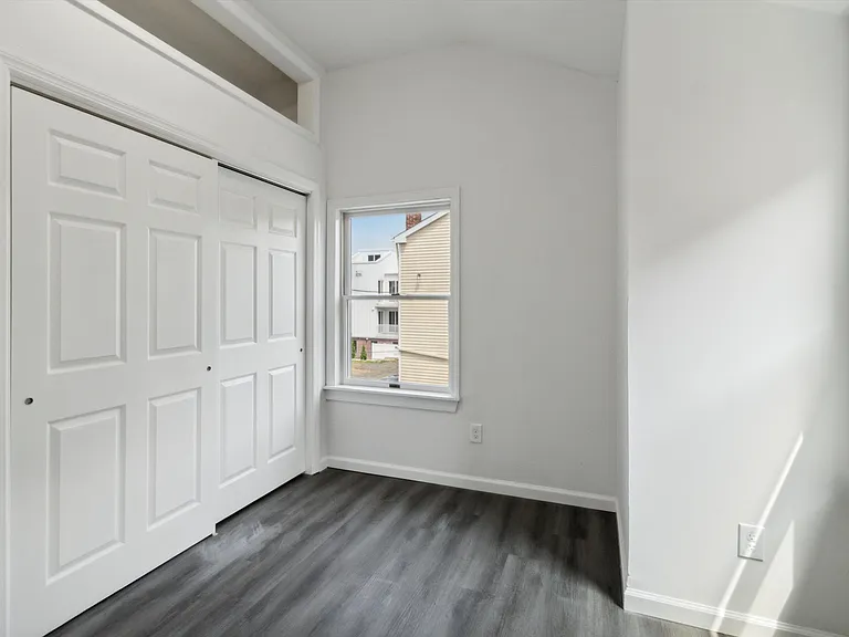 152 Nassau St #22 — Photo 13