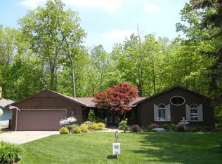 11579 Pleasant Ridge Pl, Strongsville, OH 44136