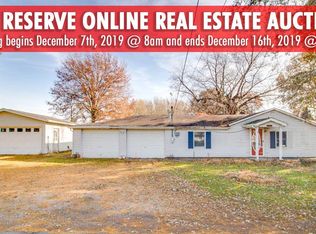 6503 Florida Ave, Godfrey, IL 62035