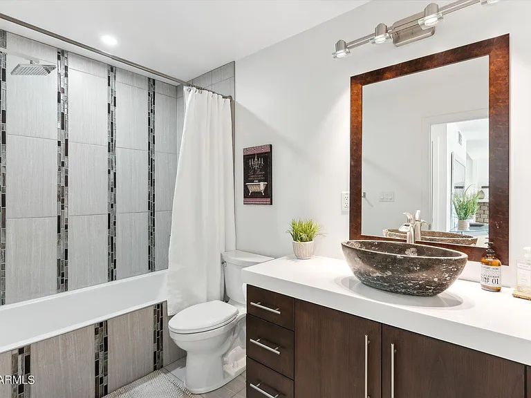 3736 E Glenrosa Ave — Photo 24
