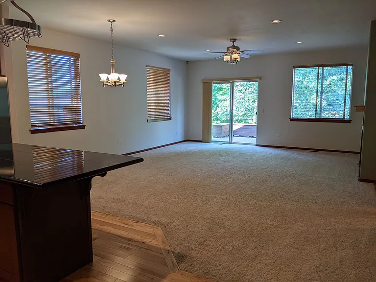 3322 Bristol Way — Photo 7