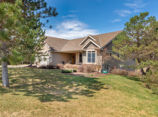670 Pine Timber Ln, Hudson, WI 54016