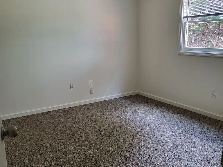 101 Mark Twain Cir — Photo 9