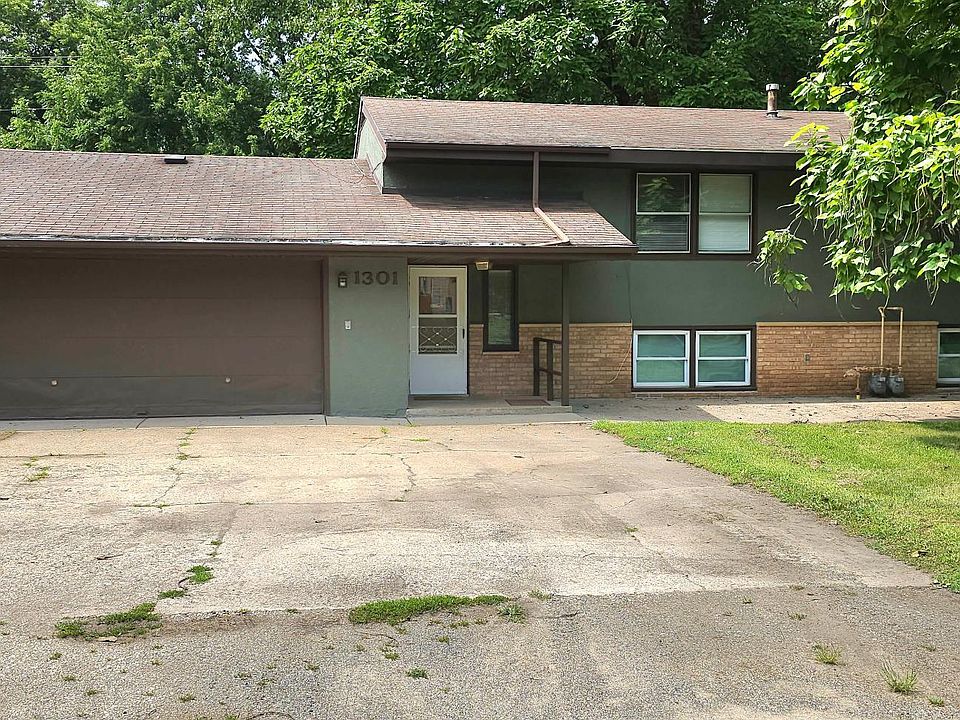 1st image of 1301 4th St