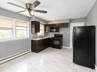6711 S Chappel Ave APT 2E, Chicago, IL 60649