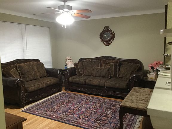 5th image of 828 Mark Sharon Ct