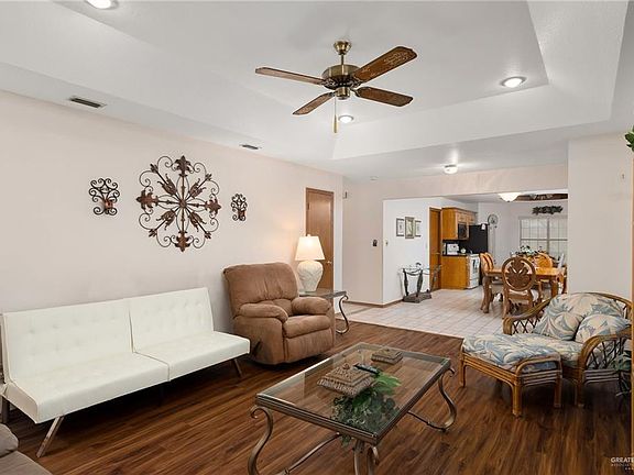 3rd image of 2602 Ashley Dr