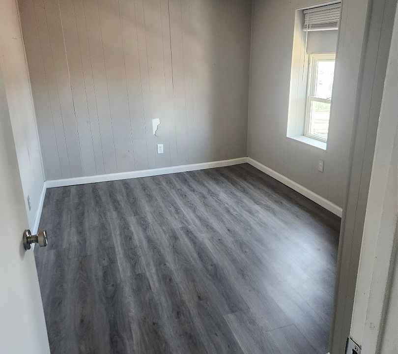 1st image of 134-136 S Union St #9