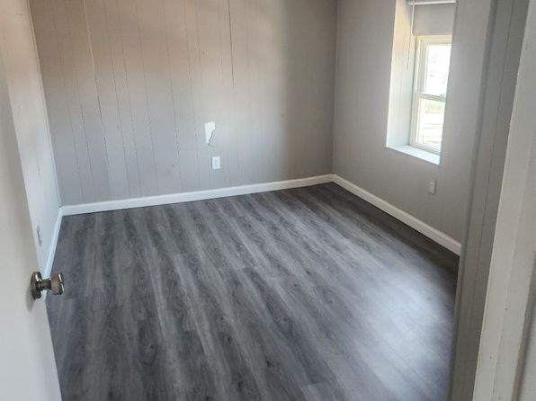 134-136 S Union St #9