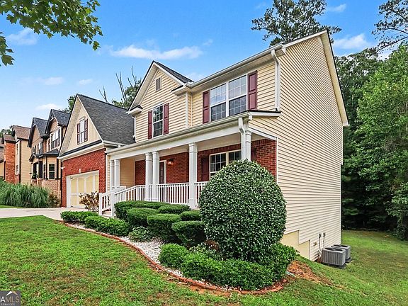 3rd image of 3747 Valley Bluff Ln