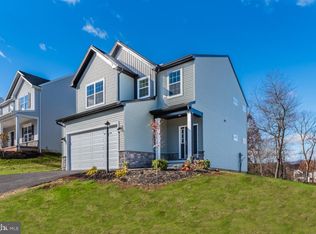 115 Red Maple Dr, Etters, PA 17319