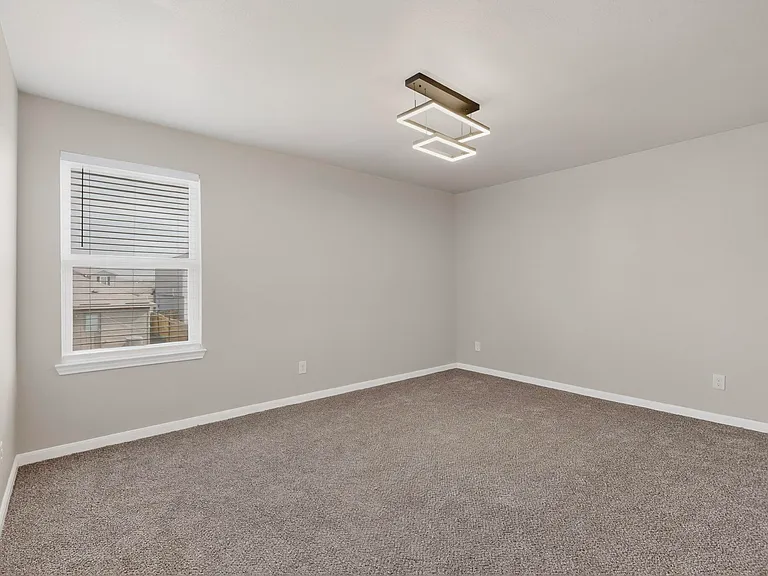 15022 Harbor Lndg — Photo 29