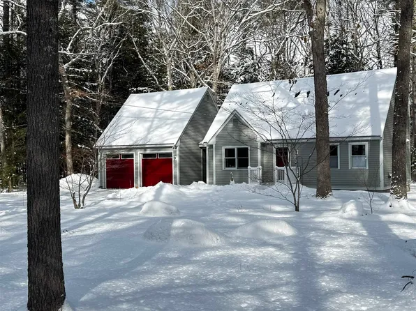 22 Brae Burn Road, Moultonborough, NH 03254