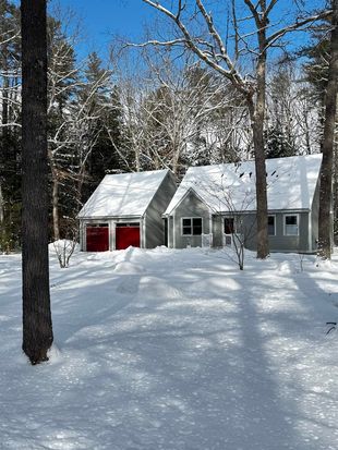 22 Brae Burn Road, Moultonboro, NH 03254
