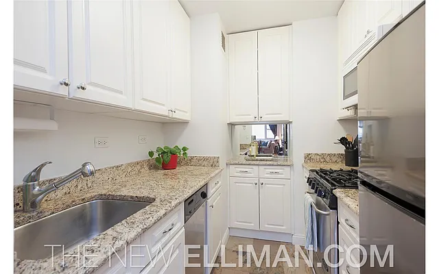 Sold by Douglas Elliman | media 3