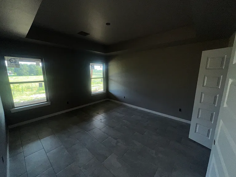 1045 S Cheyenne St — Photo 7
