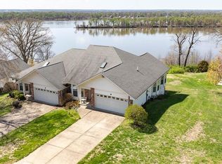 48 Quarry Riverfront Rd, Golden Eagle, IL 62036