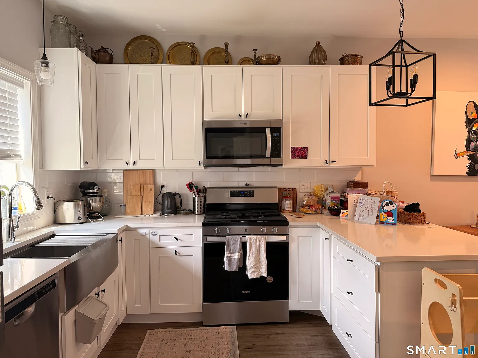 4 bed, 3.5 bath, 2465 sqft, $3,250 — Photo 3