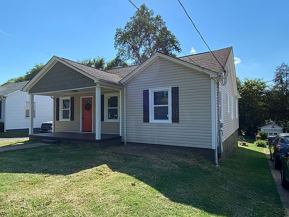 2nd image of 3621 Alpine Dr SE