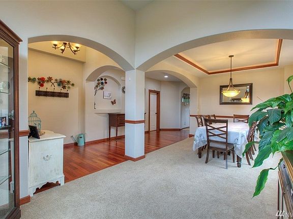 4th image of 9402 207th Street Ct E