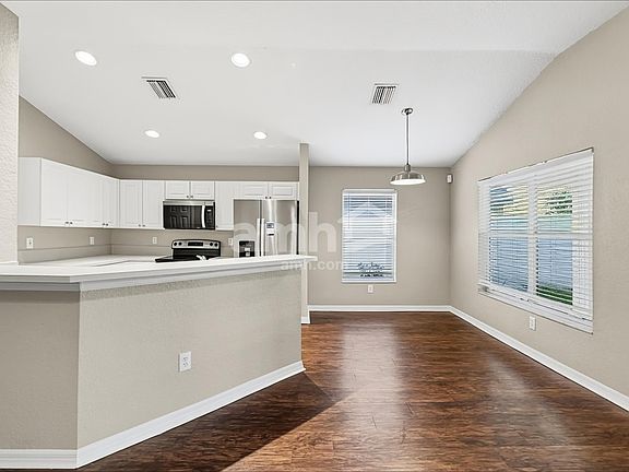 5th image of 11604 Brookmore Way