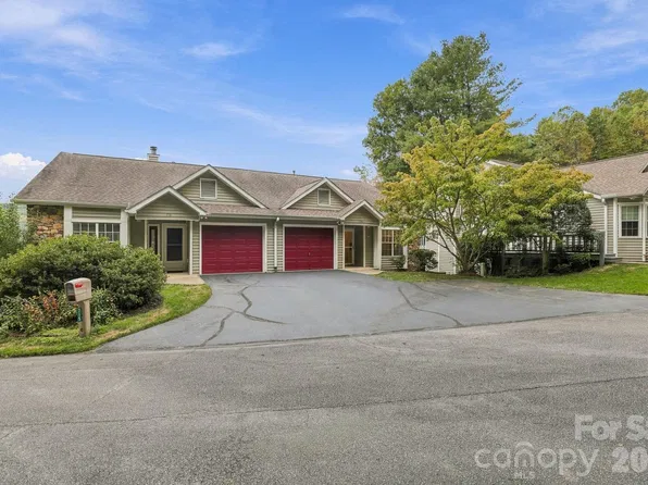 725 N Park Pl, Hendersonville, NC 28791