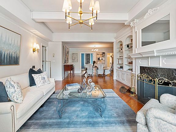 5th image of 1070 Park Ave #16C