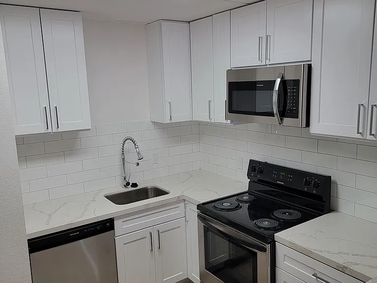 Palisade Flats — Photo 41