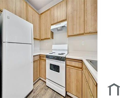 5th image of 2600 Nuestra Castillo Ct #110