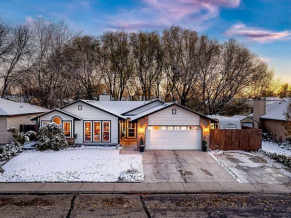 3rd image of 6707 W Baron Dr