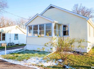 2112 E Wren St, Peoria Heights, IL