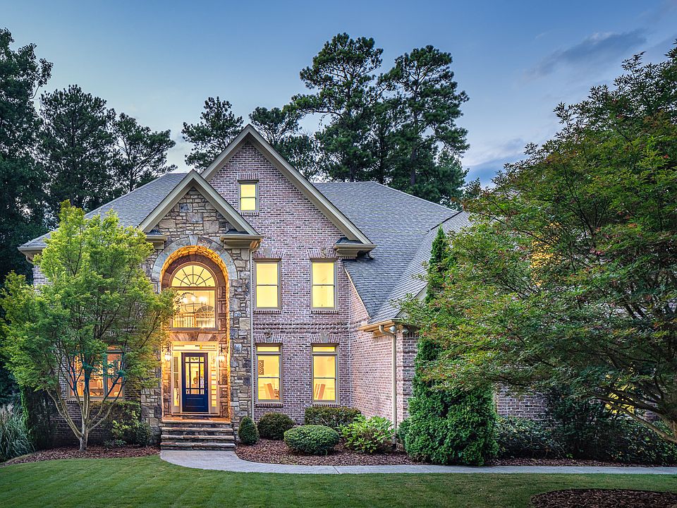 1st image of 2254 Meadowvale Dr