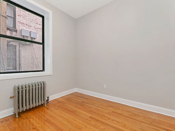 4th image of 30 Linden Blvd APT A2