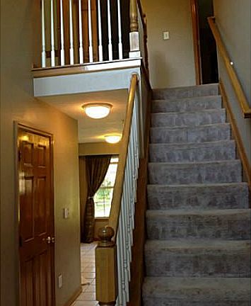 3rd image of 408 Bristol Dr SW