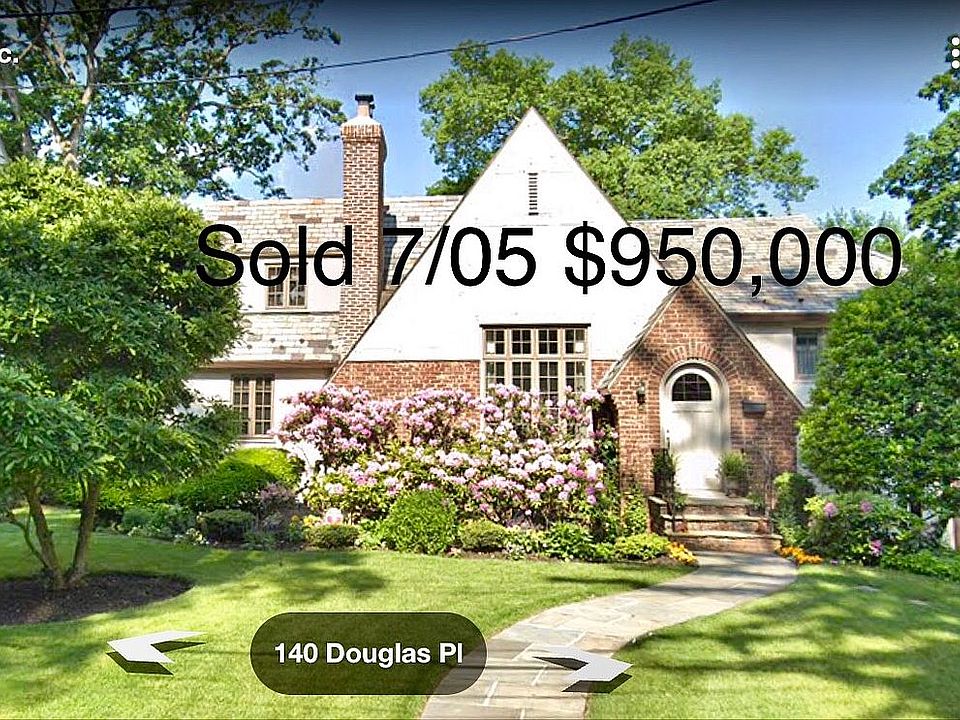 1st image of 140 Douglas Pl