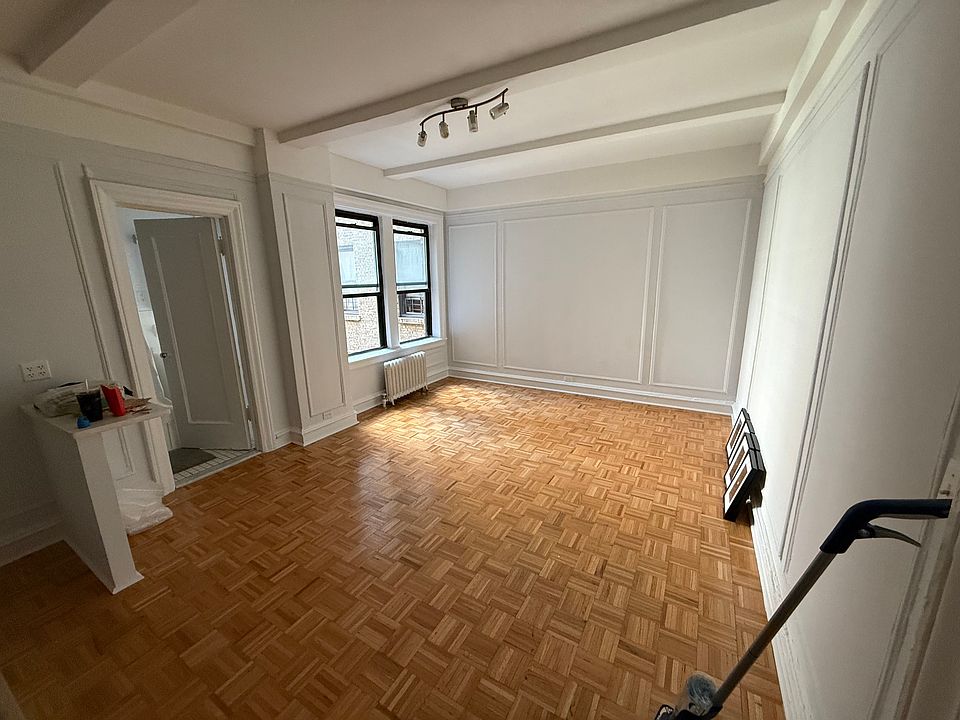 1st image of 350 W 55th St APT 6D