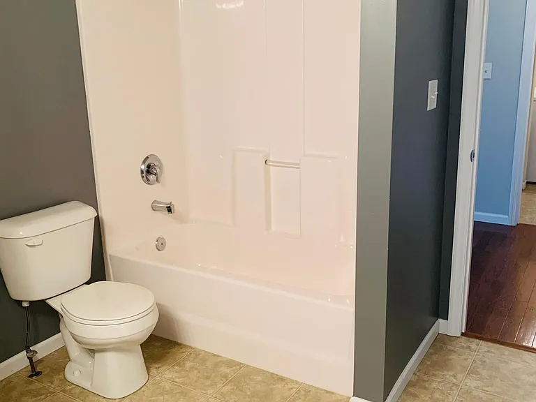 7123 Welsh Dr — Photo 12