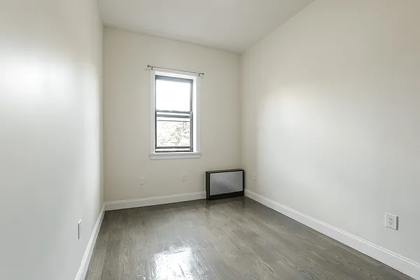 Rented by Triplemint | media 17