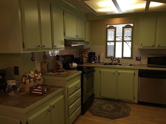 3rd image of 468 Avanti Way Blvd