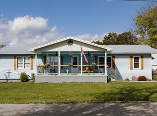 435 Patton Heights Cir, Jamestown, TN 38556