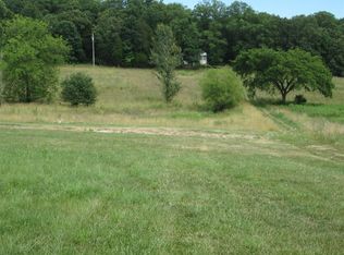 1745 Bewleyville Rosetta Rd, Irvington, KY 40146