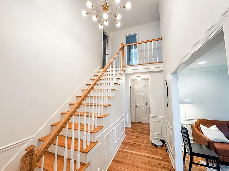 138 Wood Creek Dr — Photo 3