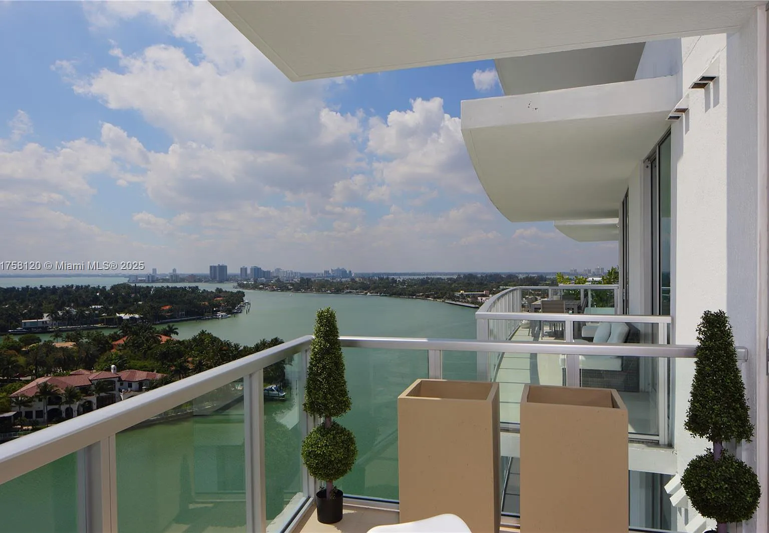 Eden House Condo — Photo 3