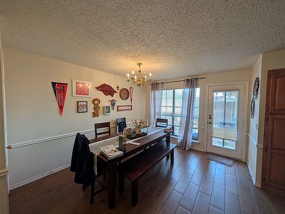 4th image of 3535 Hilltop Ln