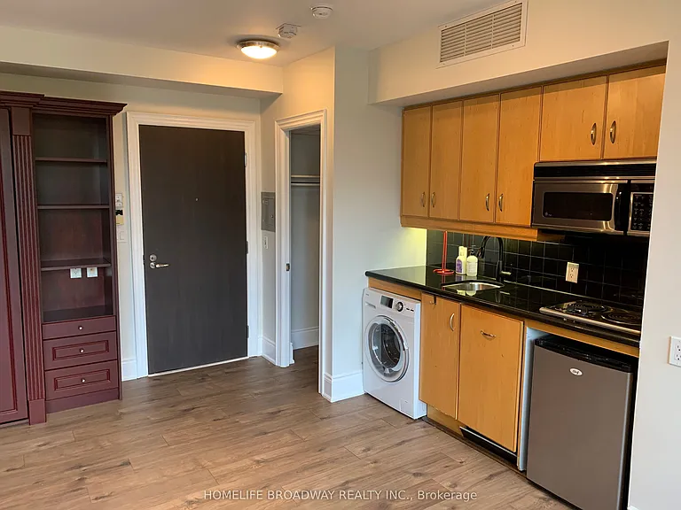 10 Bellair St #511 — Photo 7
