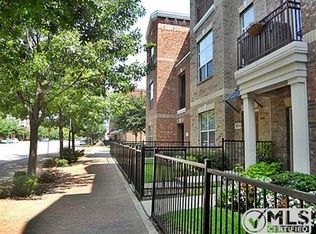 15750 Quorum Dr, Addison, TX 75001