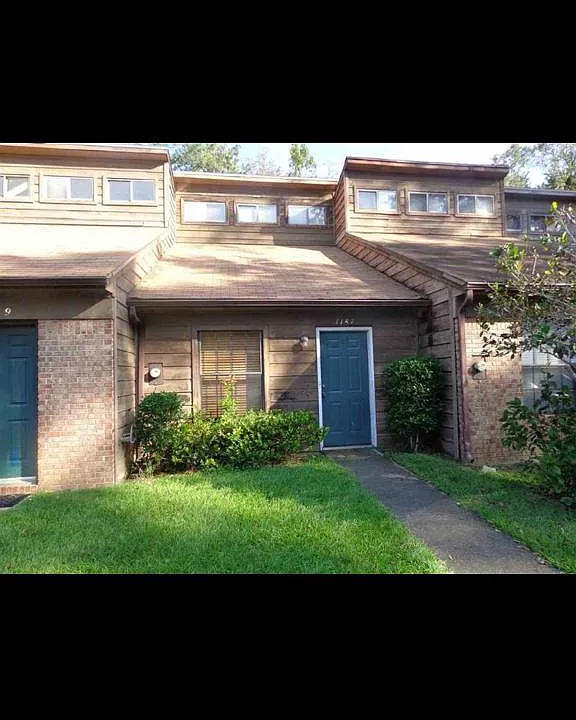 1147 Ocala Rd