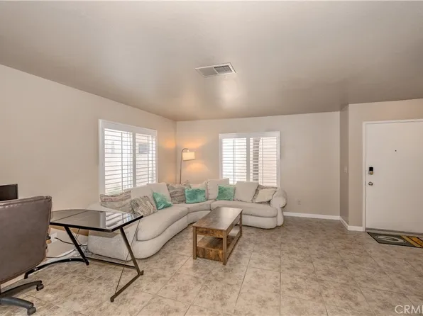 25224 Steinbeck Ave Unit C, Stevenson Ranch, CA 91381