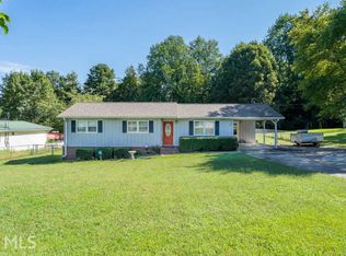 157 Oak Way Dr, Toccoa, GA 30577